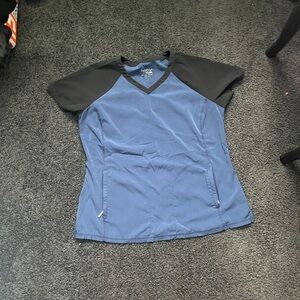 Blue Short Sleeve Fitted Scrub top with V-neck and Black Sleeves